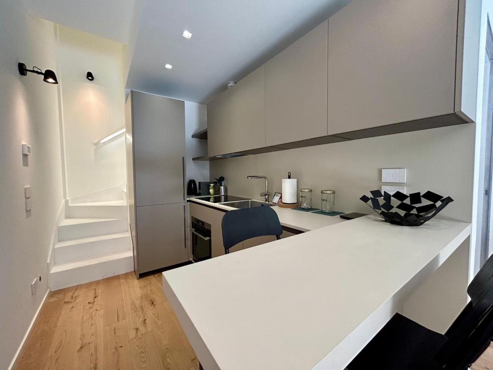 Kibilu Luxury Apt With Terrace, Isola District And Near Garibaldi Station Milan Bagian luar foto